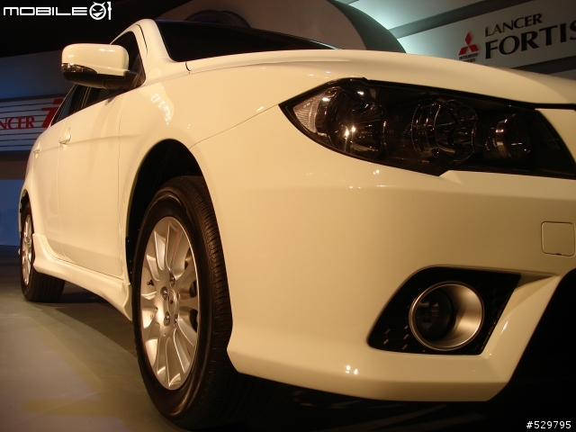 來吧!Lancer Fortis 1.8+Lancer Fortis 1.8空力版+Lancer iO 2.0發表照片登場
