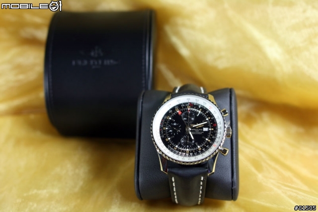 百年靈NAVITIMER WORLD兩地時間入手開箱