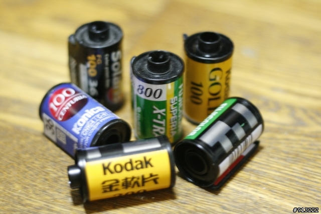 請問：空的底片鐵盒能作什麼？