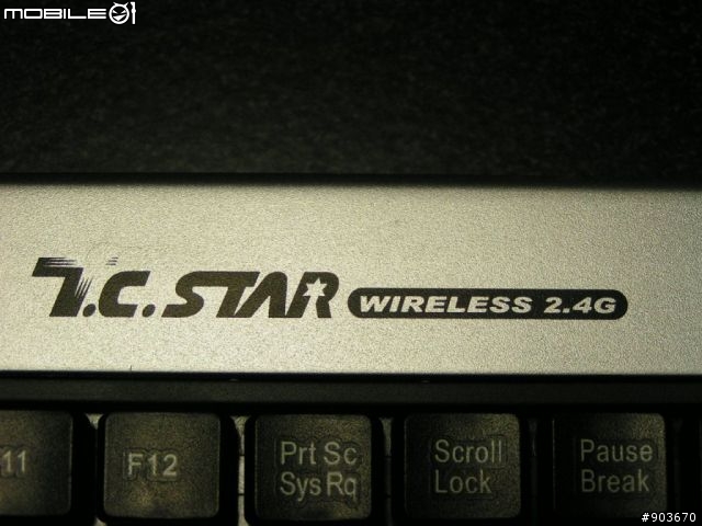 [分享]HTPC專用鍵盤--連鈺TCK960 2.4G無線鍵盤+軌跡球 開箱