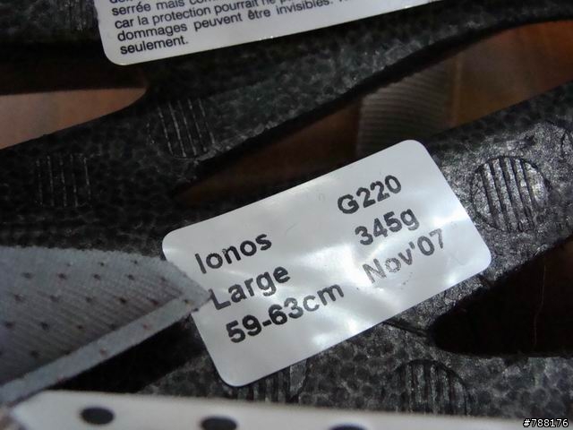 [新歡舊愛] GIRO IONOS & LAZER GENESIS RD EDITION 自行車帽分享