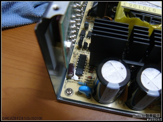 [測試]Enermax 保銳 魔族525w 模組化電源供應器 重裝上陣!