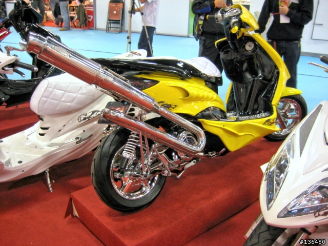 [分享]2008世貿機車展!!(小心~近百張圖)