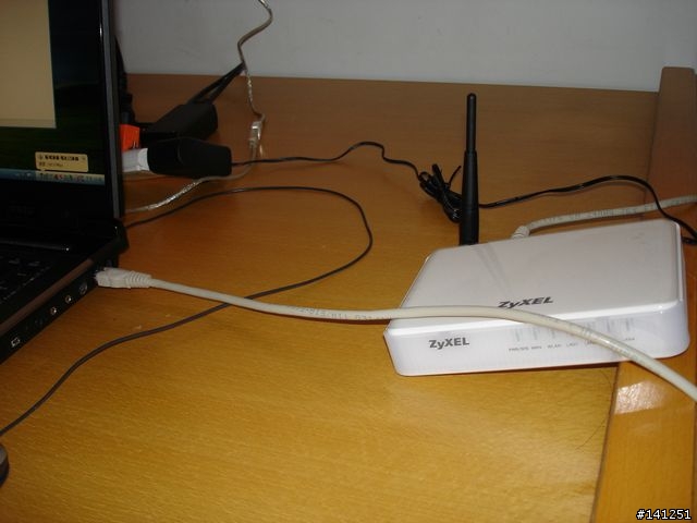 [教學]-如何利用多餘的電腦架設堪用路由器(圖多)