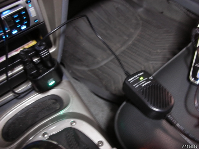 KJSテクノス的車用電源組