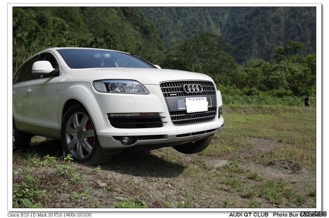[貼圖] AUDI Q7 的照片 今天工作所拍  補成10張了