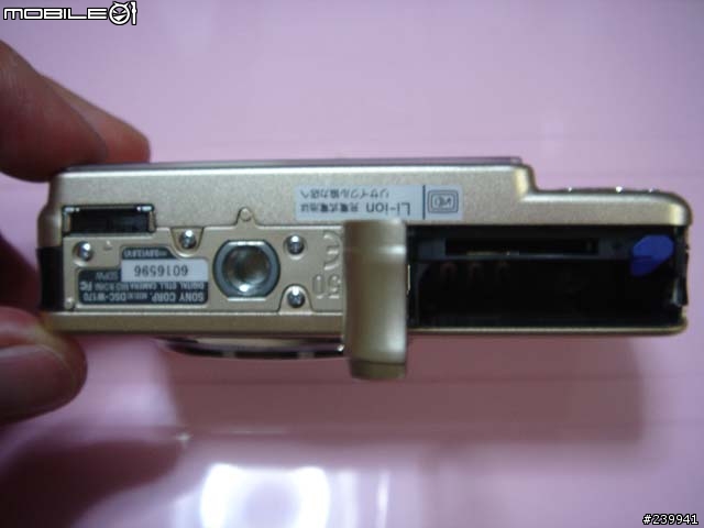 [不專業開箱文]Sony W170 (圖多)