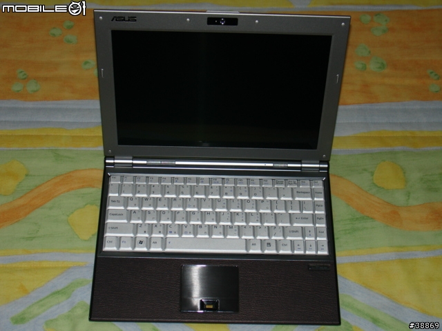 蝶舞星鑽 ASUS U6SG 開箱