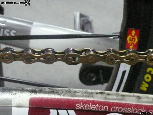 [分享]低調的華麗BMC team elite 02 年度心得報告 AND 08"FOX F100 RLC AND 08"XTR CARBON 後變