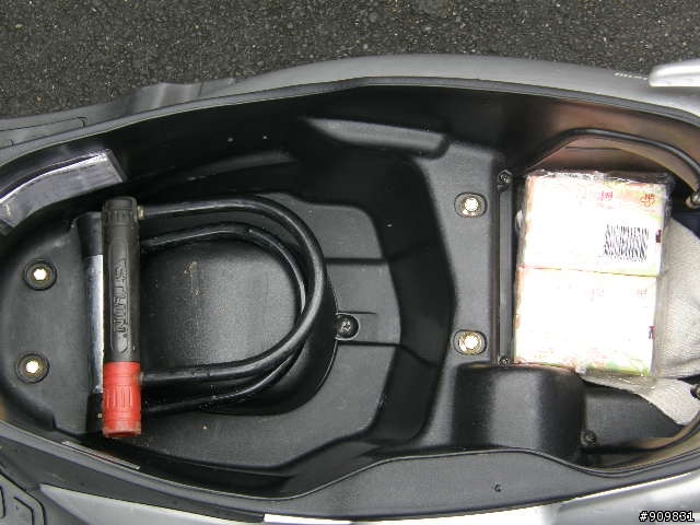 [分享] 低調高手125R~