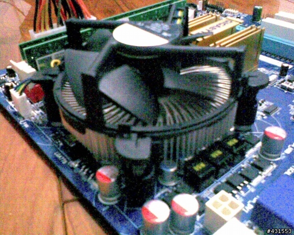 [分享]Q9300+技嘉73PVM-S2H廉價組合
