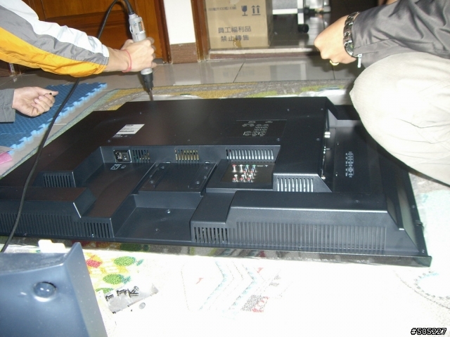 開膛剖腹BenQ SH3741
