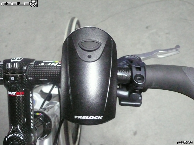 [分享]低調的華麗BMC team elite 02 年度心得報告 AND 08"FOX F100 RLC AND 08"XTR CARBON 後變