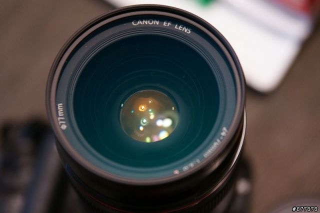 [無聊沒事分享圖 Canon EF 24-70 1:2.8 L USM] 因被批主題不明 所以改主題了 抱歉喔