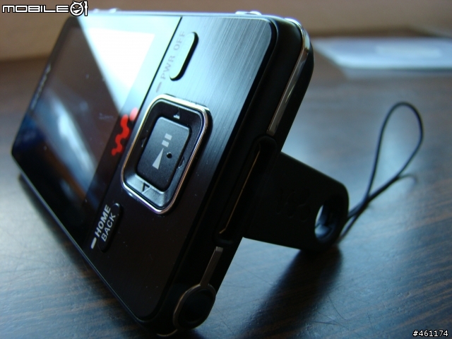 [分享] Sony Walkman NWZ-A728 美國版 （圖多）