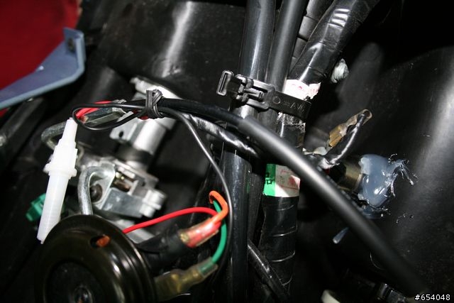 ［分享］GSR小藍鯨上車充與GPS車架（1F有版友相關連結）