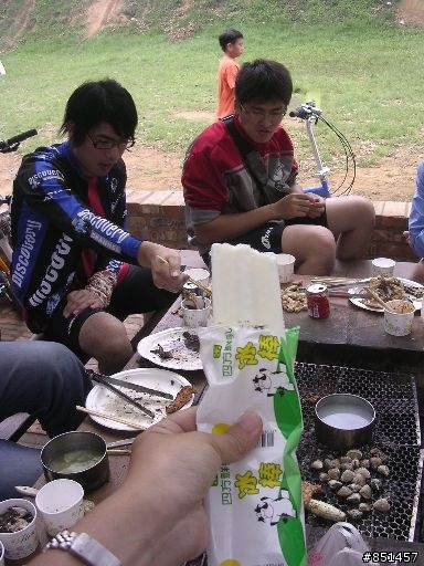 [遊記]4/13(日)四方牧場烤肉＋崎頂子母隧道