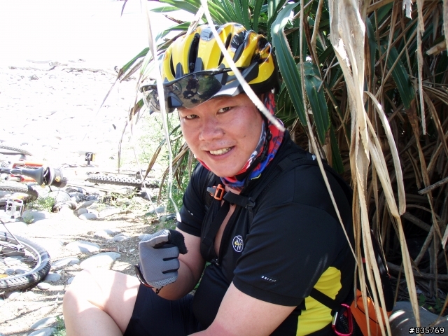 台灣海岸的最後一片淨土-阿塱壹古道(一段車騎人多於人騎車的路線)