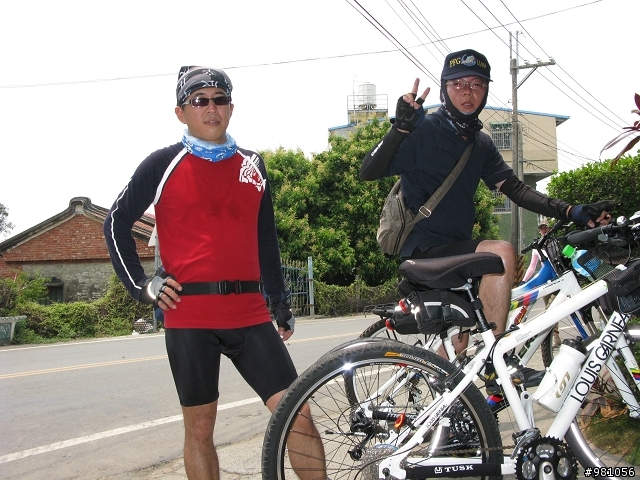 業務員的雙腳+2輪鐵馬+20km/h的視野=108km的旅程