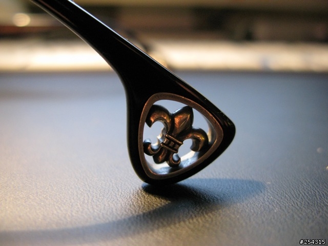 [分享]看似低調的Chrome Hearts 眼鏡