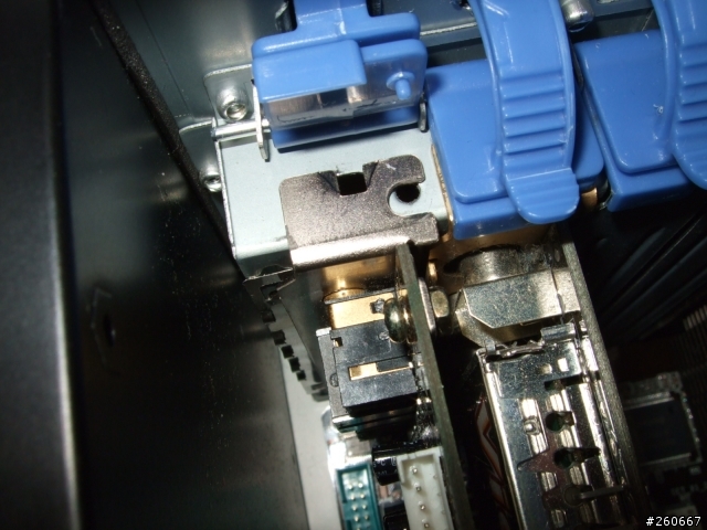 [問題]有CoolerMaster CM690 機殼的,請進