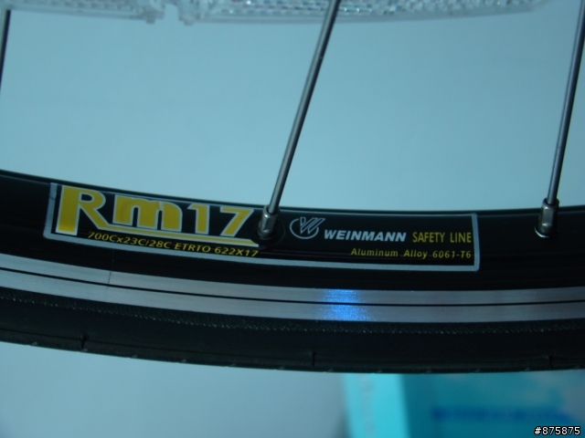 [分享]KHS FLITE 250/K-25 入門新手鋼管公路車(珍珠白)