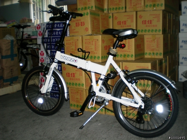 昨天牽的VENZO 2028 白色