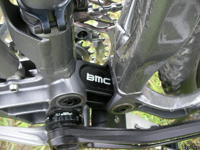 [分享]二級的零件也可以拼出一台不錯的登山車BMC SS01參上