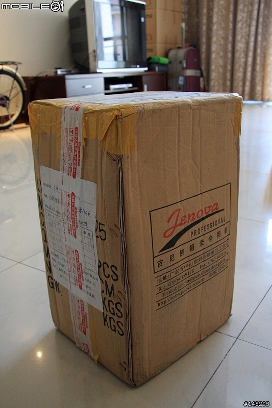 【開箱+分享】Jenova TW-305 單肩牛仔背包