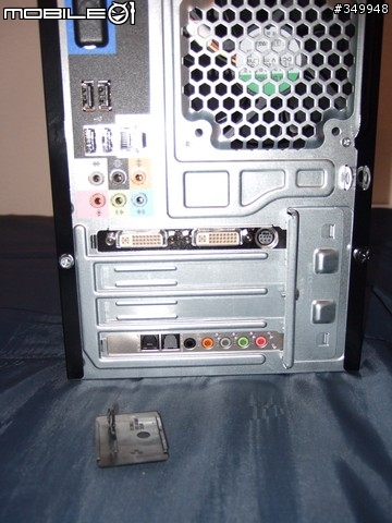 [開箱] Dell Vostro 加 Dell E228WFP