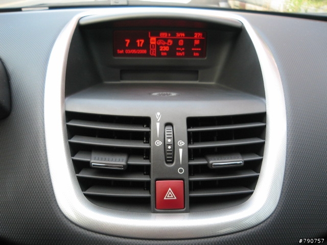 [分享] "柴七" 縱橫 - Peugeot 207 HDi