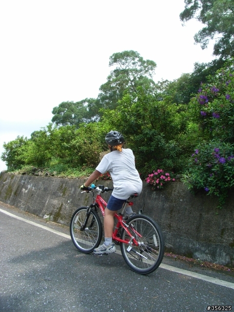 [遊記] 台北-宜蘭  非典型破百路線...(雙泰產業道路)