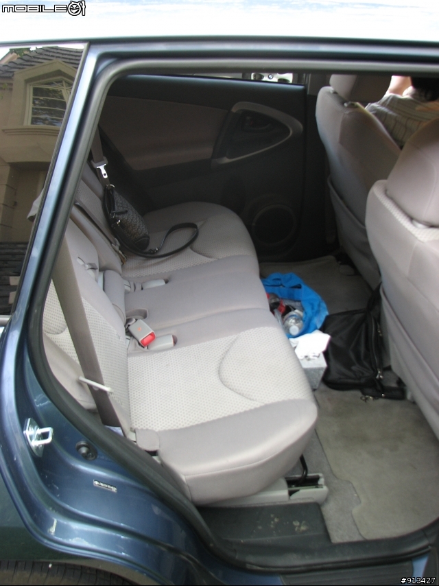 [分享+勸敗]北美千里行!!~2008 Toyota RAV4 Sport & Base 3.5 V6