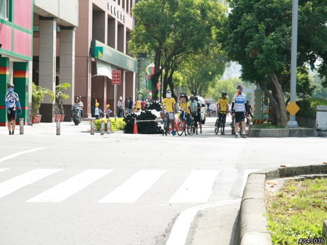**高雄市5/4自行車日照片大集合**