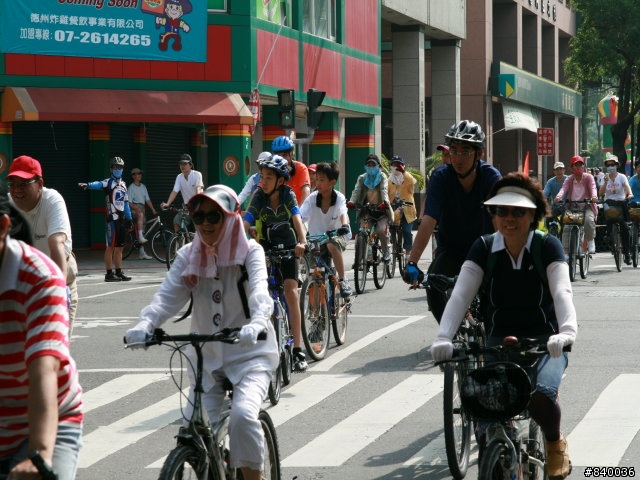 **高雄市5/4自行車日照片大集合**