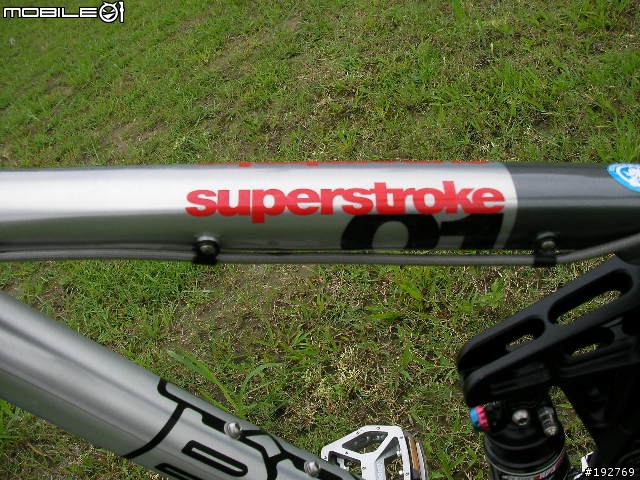 [分享]二級的零件也可以拼出一台不錯的登山車BMC SS01參上