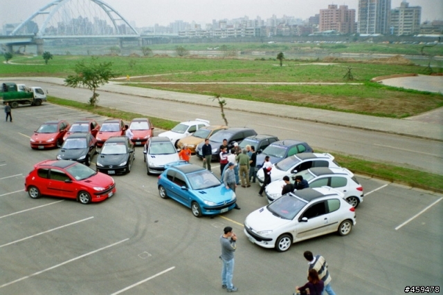 [分享]中生代小獅王 206GTi