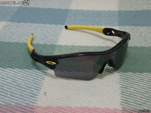 [分享+簡單開箱] 壯哥的 OAKLEY 限量運動太陽眼鏡