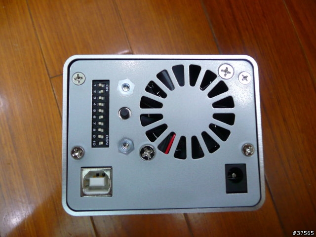 有很多顆IDE 2.5" HDD ~~(開箱文)