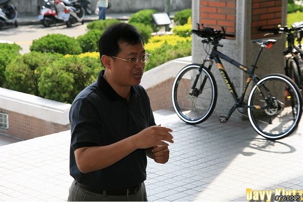 [分享] 朝陽科大鐵騎社－校園煙害防制宣導單車騎