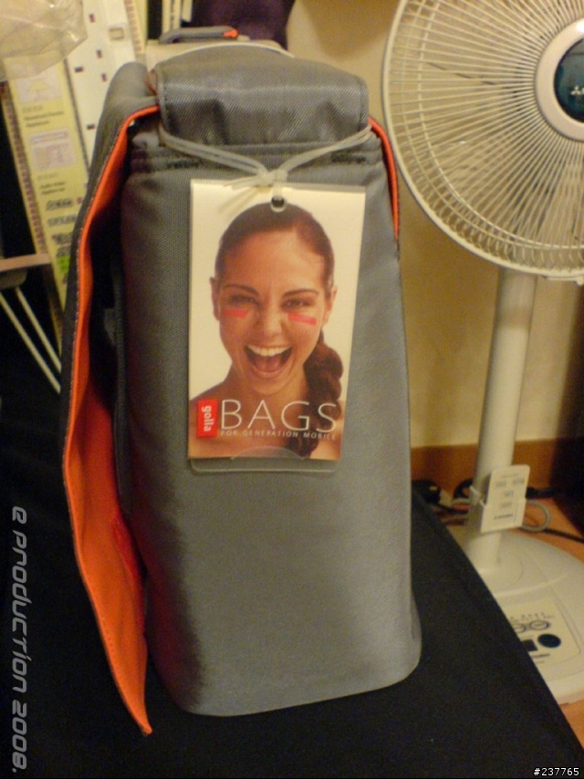 [分享] GOLLA 15.4", 13" 電腦包