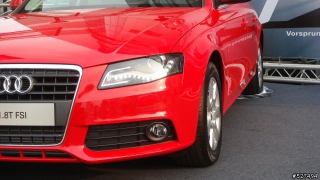 [分享] New Audi A4 (B8)--圖多