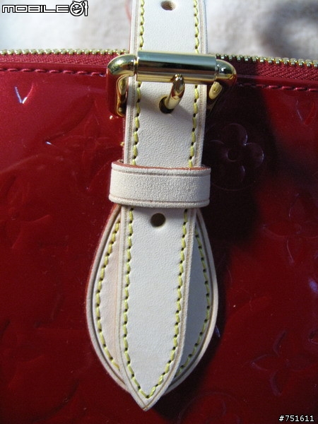 (分享)女王大人的生日禮物--LV Monogram Vernis series
