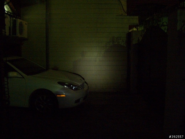 超級無敵亮--180流明的夜騎防震車燈