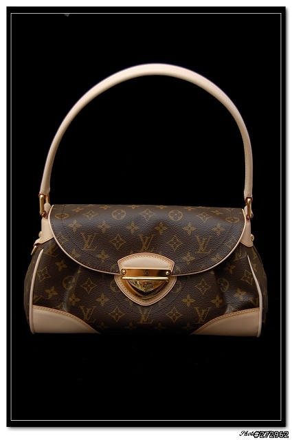 [分享] 媽媽用的LV：Monogram 系列 BEVERLY 手提包