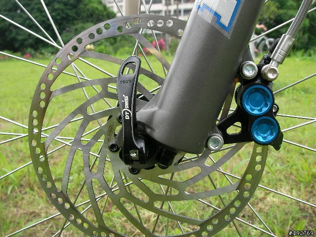 [分享]二級的零件也可以拼出一台不錯的登山車BMC SS01參上