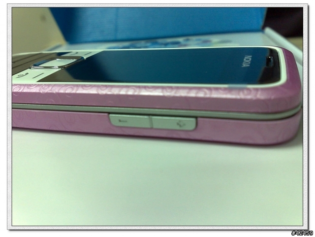 [開箱] NOKIA 7310 Supernova 超新星旋風登場~
