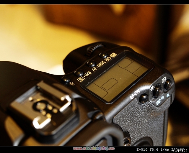 早就知道這是個深錢坑~~~Canon 40D