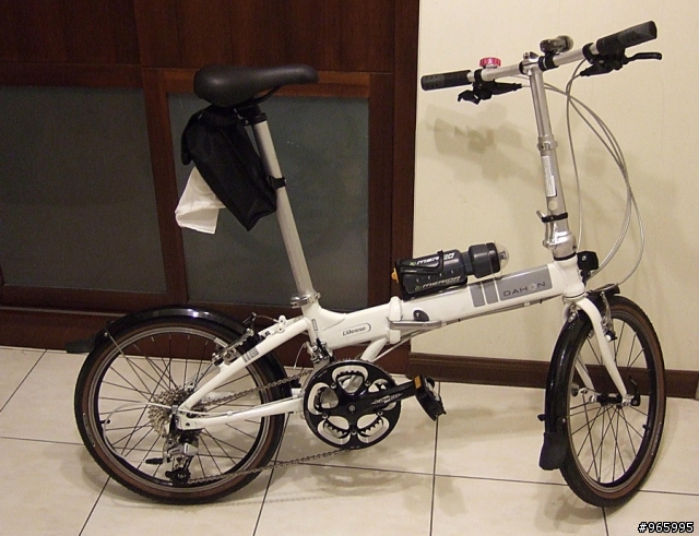 現成物改車包...VD7小折車加裝抽取式面紙