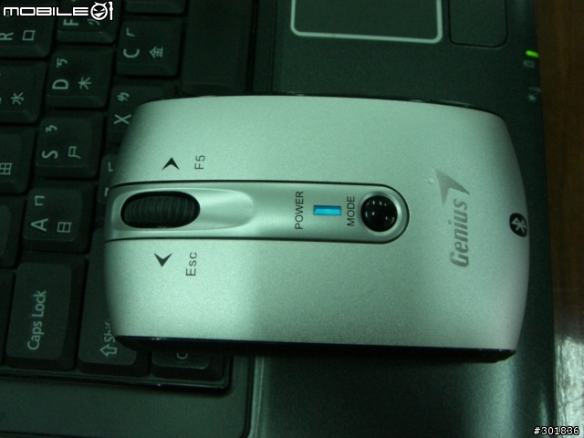 [開箱/測試/分享/勸敗] Genius Traveler 915BT Laser 簡報鼠(圖小多)